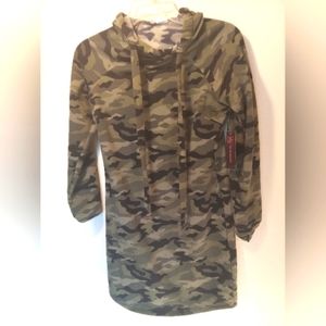 Army Print Hoodie  shirt size XS NOBO NO BOUNDARIES